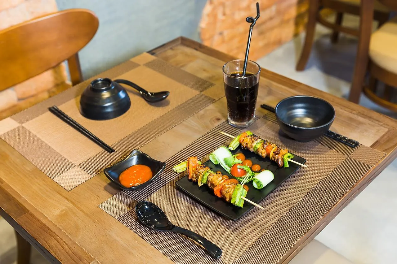 **  Chiem Hotel Da Nang Vietnam